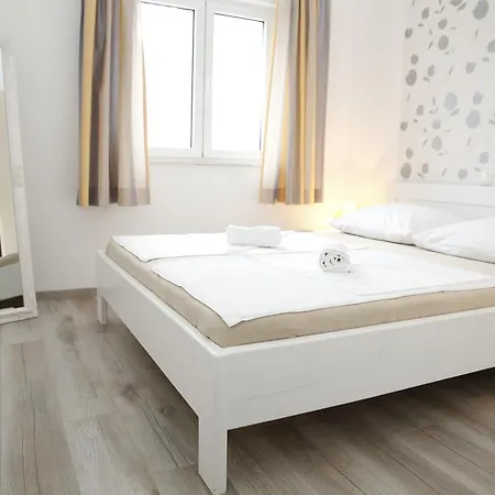 Apartments Gabrijel Vodice Exterior photo